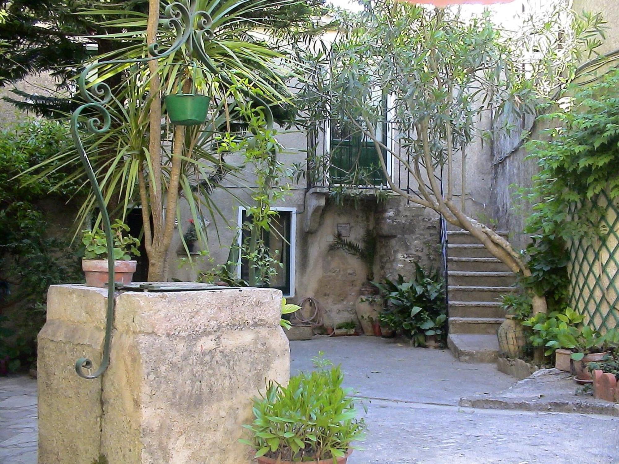 Cortile Via Sales 11 Erice Exterior foto